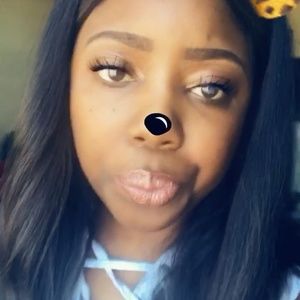 Meet your Posher, Precious